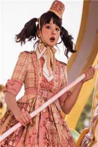 穿成娱乐圈小可怜后我爆红了全文免费阅读