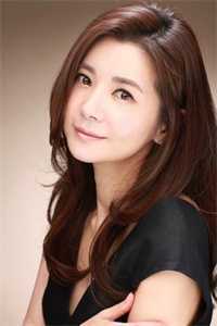 穿越七零当富婆